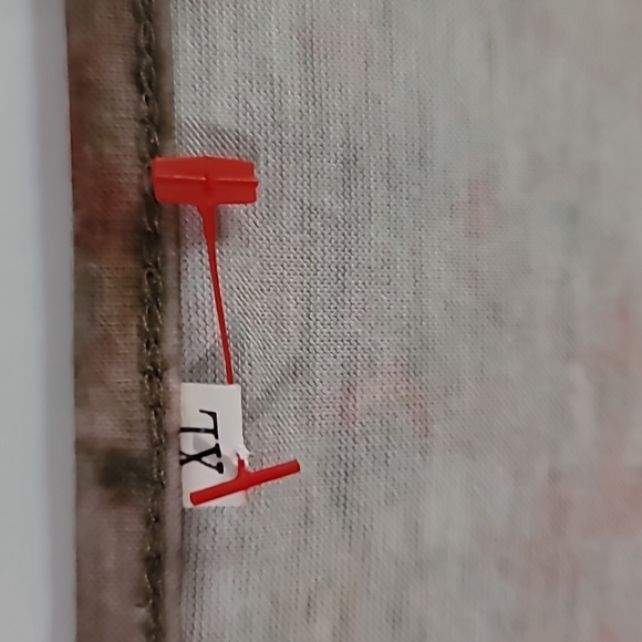 Bohemian Red and Green Women's Top - Picture 6 of 8